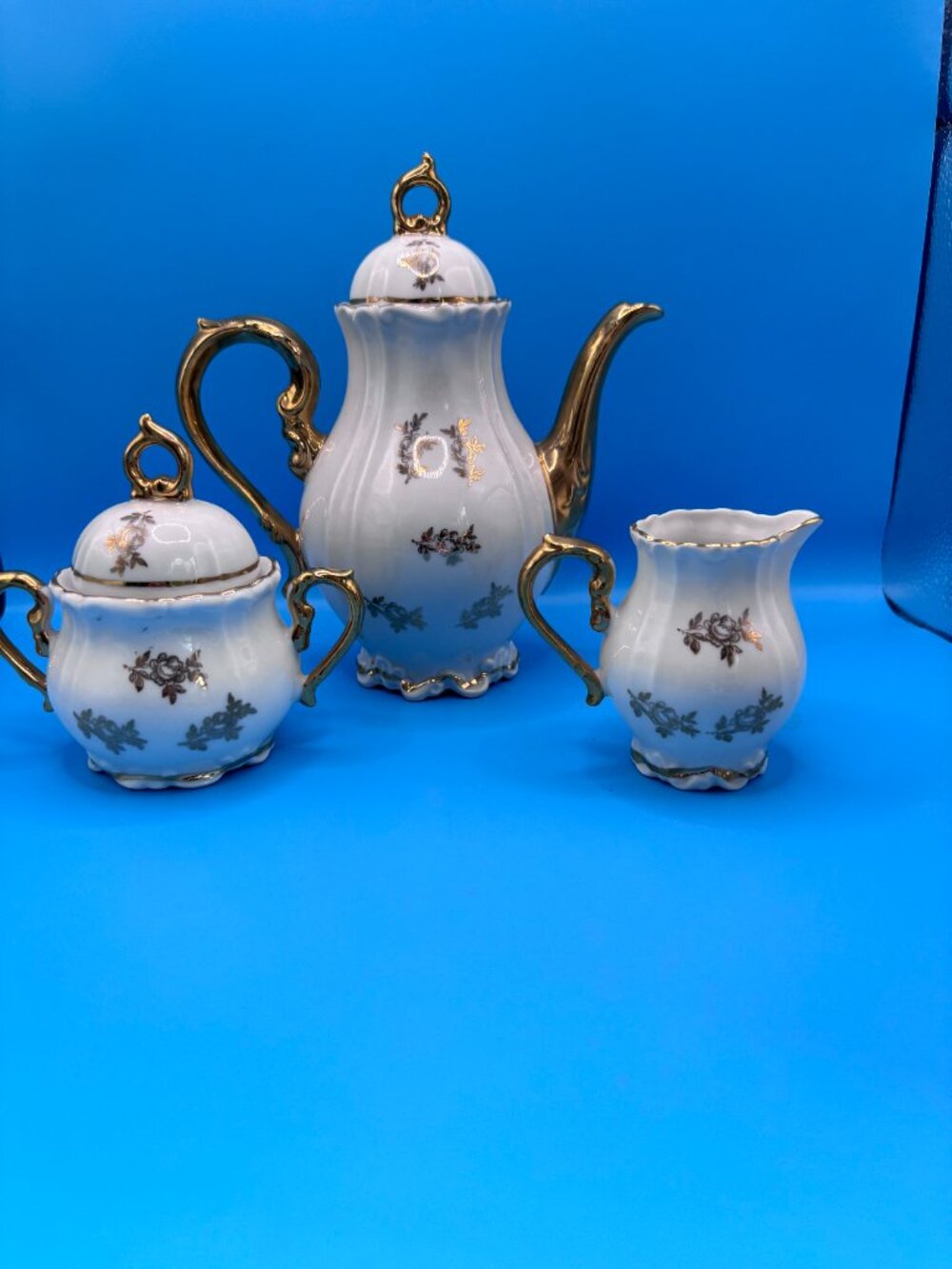 Vintage Gold Luster Barvarian Tea Set - Picture 9 of 11